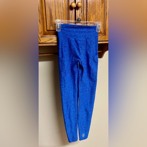 BOMBSHELL SPORTSWEAR V BACK LEGGINGS IN NEON BLUE RAVE! EUC! SOLD OUT ONLINE - Picture 7 of 16